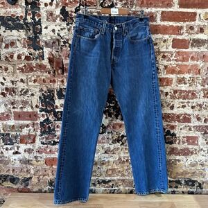 Levis 501 Jeans Mens 31x32 Straight Leg Button Fly Blue Denim